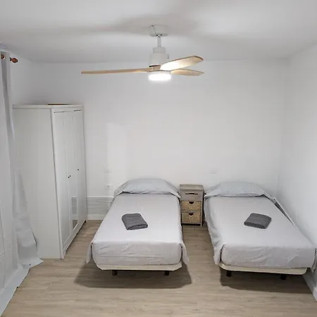 Located Near The Beach Apartamento